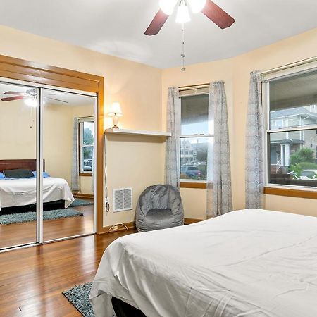 Bedroom Near Yale Hospital/Bridgeport Buitenkant foto