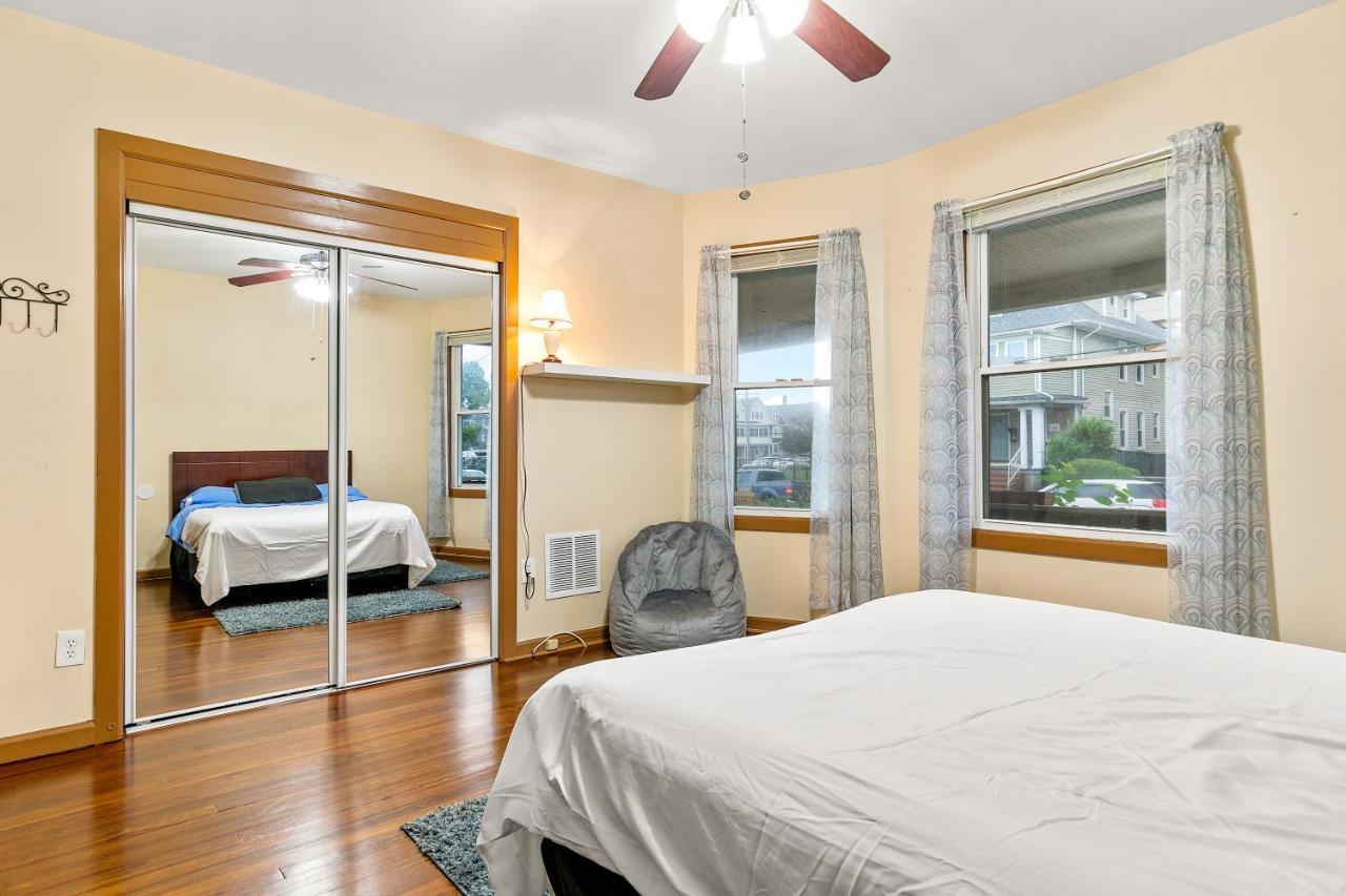 Bedroom Near Yale Hospital/Bridgeport Buitenkant foto
