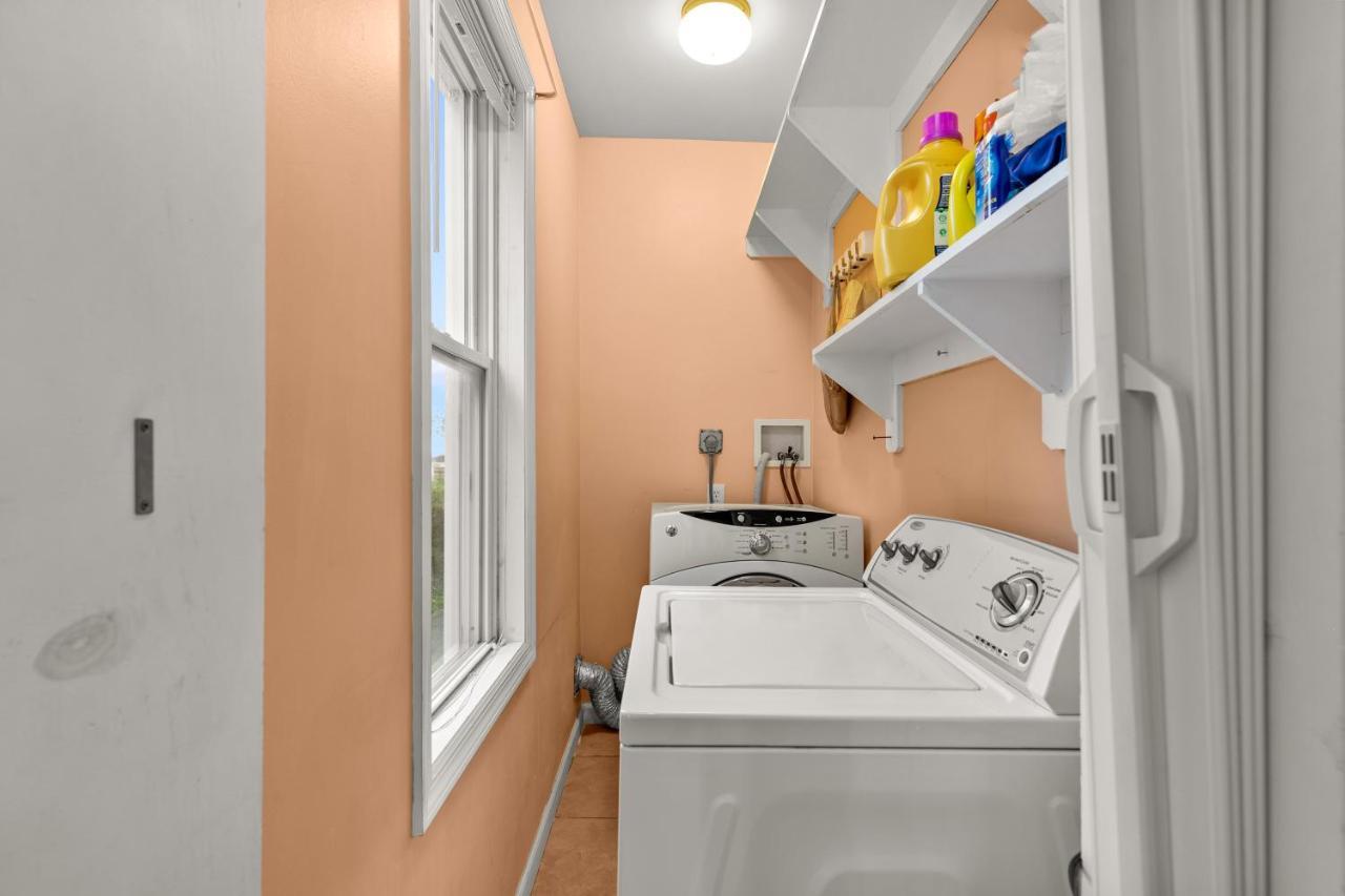 Bedroom Near Yale Hospital/Bridgeport Buitenkant foto